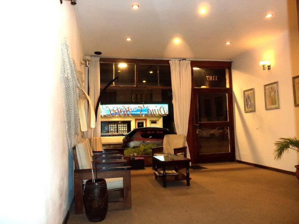 Dino'S Hotel Villa Gesell Esterno foto